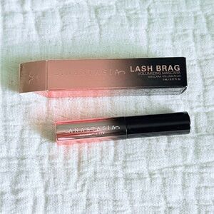 Anastasia Beverly Hills lash brag mascara